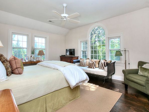 2683 Bronson Road, Fairfield CT 06824