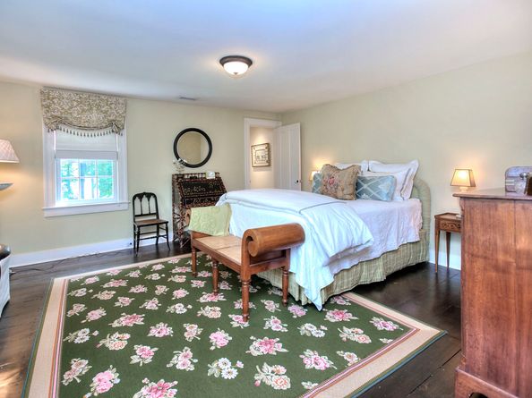 2683 Bronson Road, Fairfield CT 06824