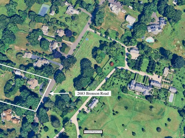 2683 Bronson Road, Fairfield CT 06824