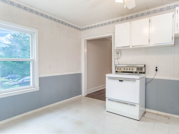 19 Walnut Avenue, Trumbull CT 06611