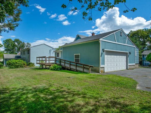 19 Walnut Avenue, Trumbull CT 06611