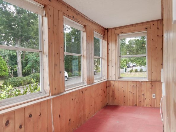 19 Walnut Avenue, Trumbull CT 06611