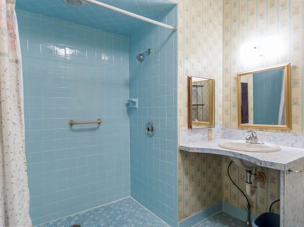 19 Walnut Avenue, Trumbull CT 06611
