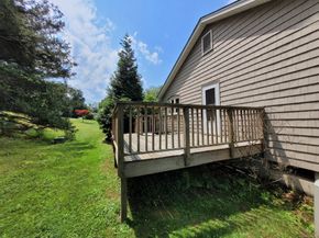 7 Carriage Lane, New Fairfield CT 06812