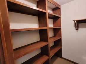 7 Carriage Lane, New Fairfield CT 06812