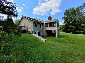 7 Carriage Lane, New Fairfield CT 06812