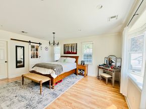 3 Turnabout Lane, Darien CT 06820