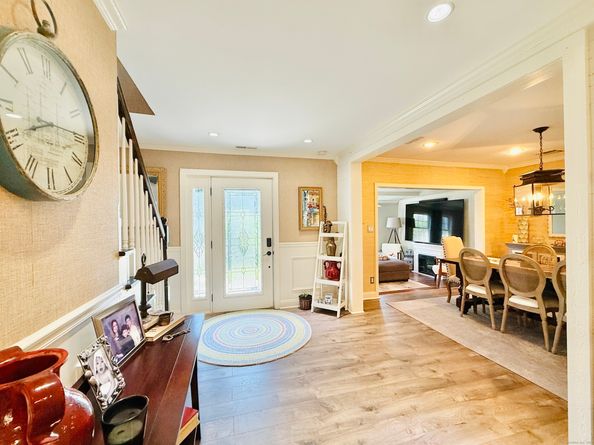 3 Turnabout Lane, Darien CT 06820