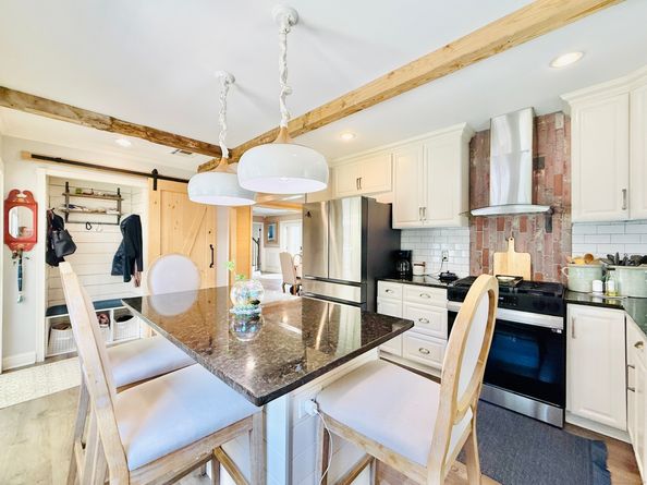 3 Turnabout Lane, Darien CT 06820