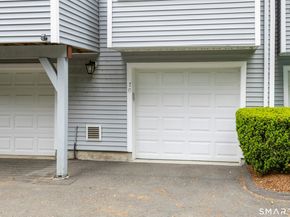 70 Wilton Crest 70, Wilton CT 06897