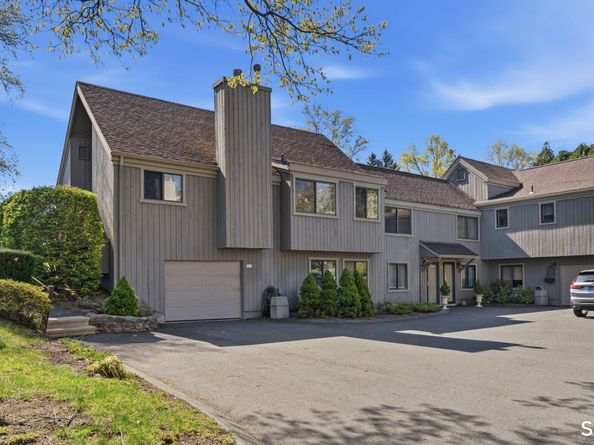 765 Nyack Lane A, Stratford CT 06614