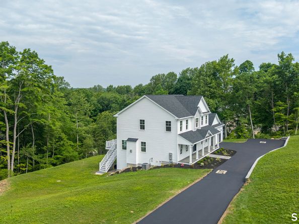 1427 Monroe Turnpike, Monroe CT 06468