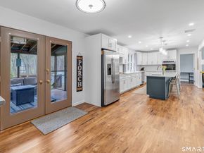 83 Ashwood Terrace, Stratford CT 06614