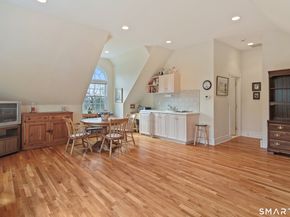 42 Dogwood Lane, Stamford CT 06903