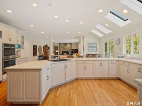 42 Dogwood Lane, Stamford CT 06903