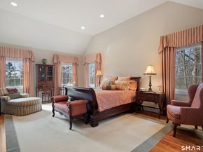 42 Dogwood Lane, Stamford CT 06903
