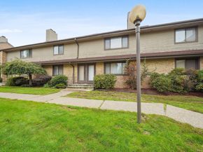 2289 Bedford Street G17, Stamford CT 06905