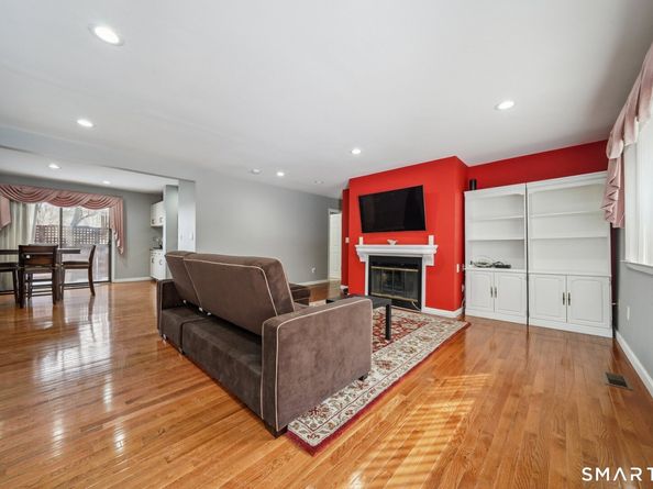 2289 Bedford Street G17, Stamford CT 06905