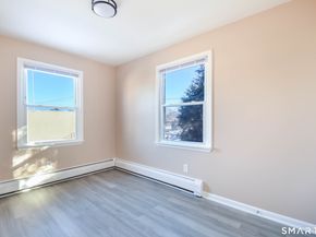 30 Kent Avenue, Bridgeport CT 06610