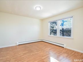 30 Kent Avenue, Bridgeport CT 06610