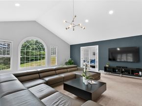 37 Kent Lane, Trumbull CT 06611