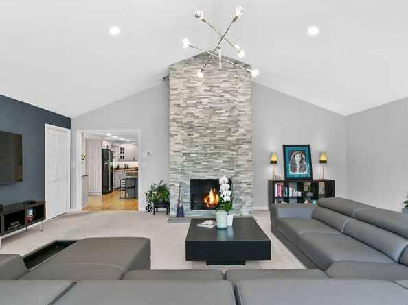 37 Kent Lane, Trumbull CT 06611