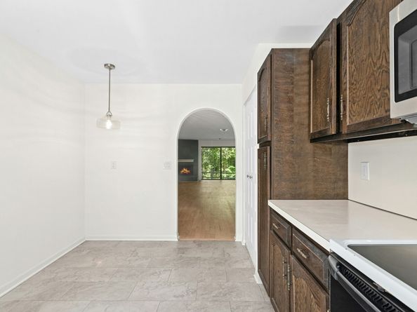 34 Ledgebrook Drive 34, Norwalk CT 06854