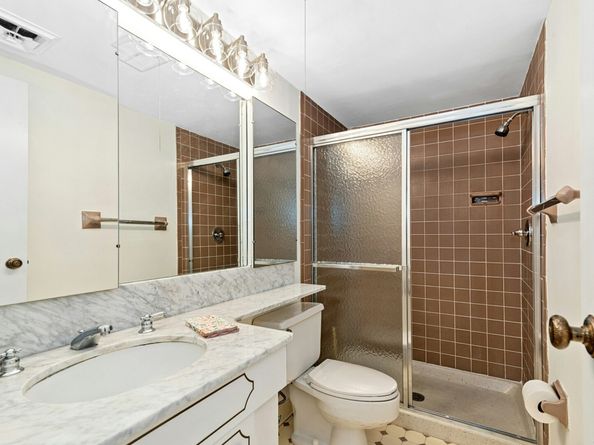 34 Ledgebrook Drive 34, Norwalk CT 06854