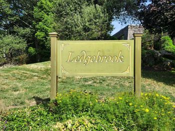34 Ledgebrook Drive