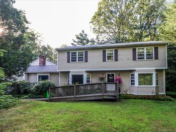18 Skating Pond Road