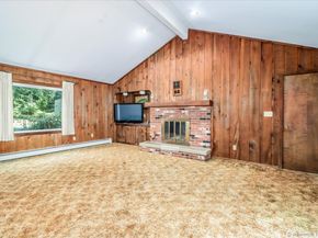 18 Skating Pond Road, Trumbull CT 06611