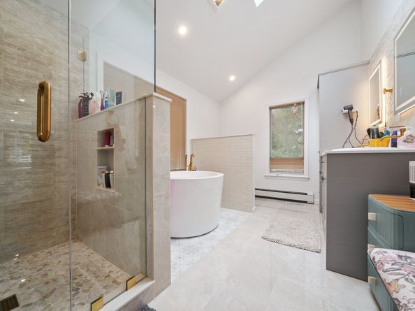 8 Ledge Road, Norwalk CT 06853