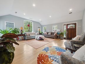 8 Ledge Road, Norwalk CT 06853