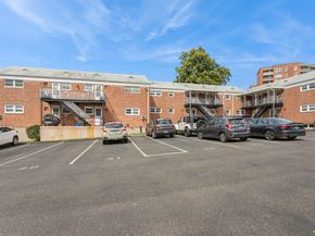 84 Strawberry Hill Avenue 1, Stamford CT 06902