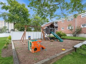 84 Strawberry Hill Avenue 1, Stamford CT 06902