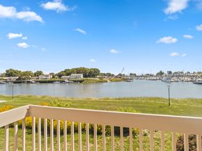 199 Gregory Boulevard APT D2, Norwalk CT 06855