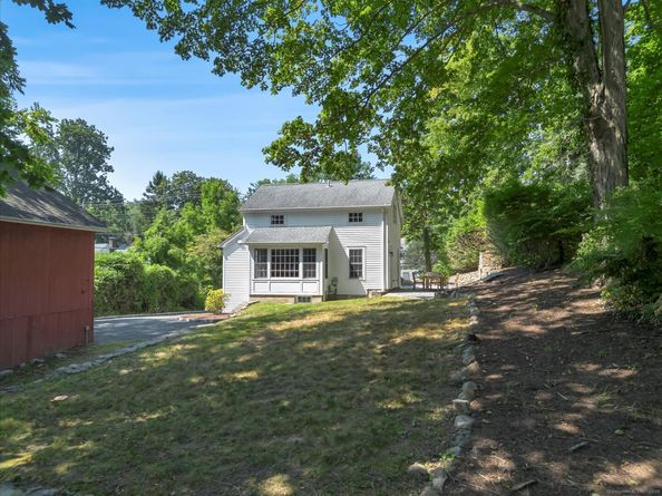 216 White Oak Shade Road, New Canaan CT 06840