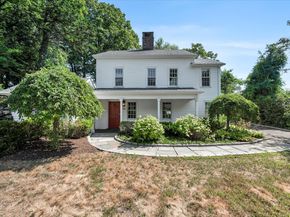 216 White Oak Shade Road, New Canaan CT 06840