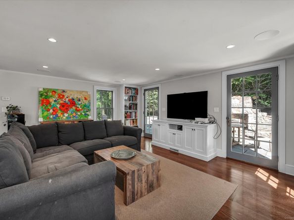 216 White Oak Shade Road, New Canaan CT 06840