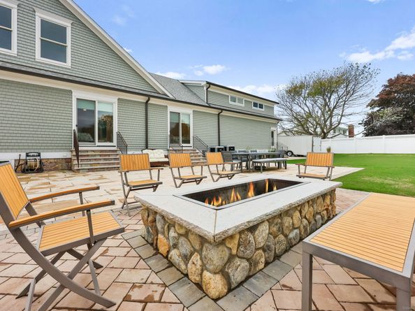 464 Park Boulevard, Stratford CT 06615