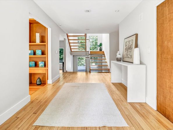 19A Darbrook Road, Westport CT 06880