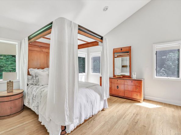 19A Darbrook Road, Westport CT 06880