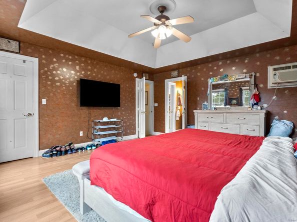 33 Jordan Avenue, Shelton CT 06484