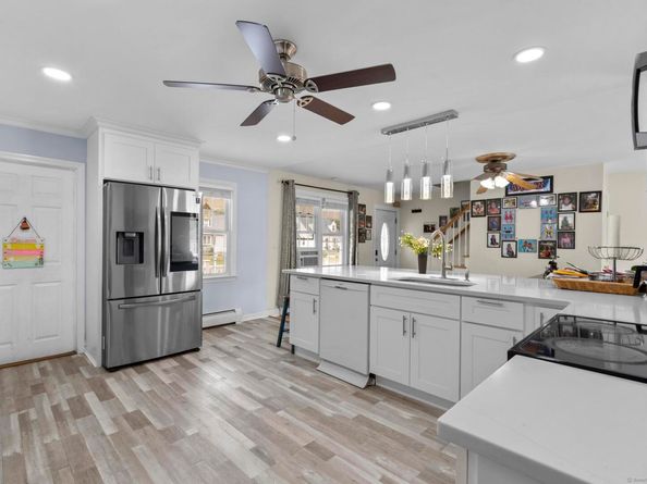 33 Jordan Avenue, Shelton CT 06484
