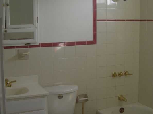 117 Maple Avenue, Stamford CT 06902