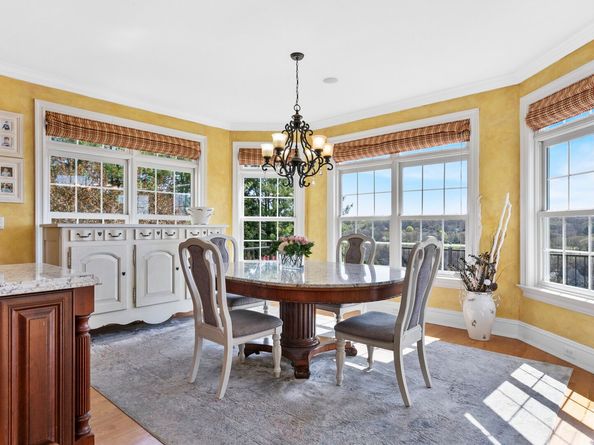22 Nature Lane, Shelton CT 06484