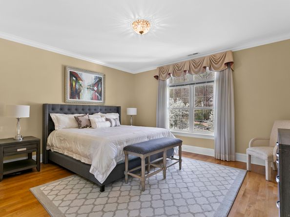 22 Nature Lane, Shelton CT 06484