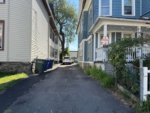 195 Lenox Avenue, Bridgeport CT 06605