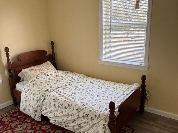 15 Harding Avenue, Stratford CT 06615