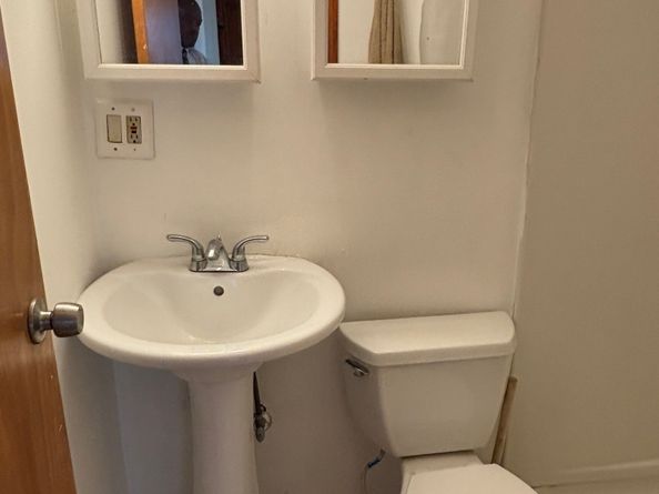 15 Harding Avenue, Stratford CT 06615